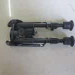 BIPODE REGULABLE S108